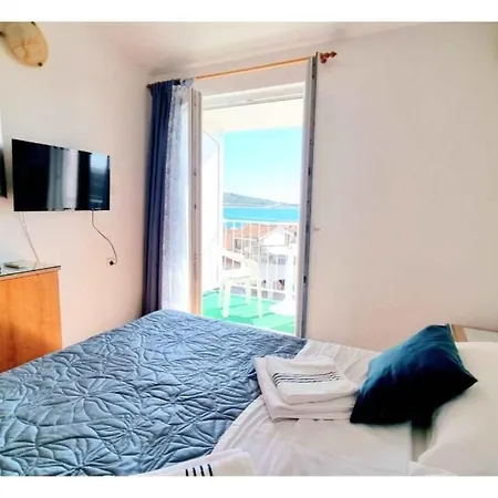 Apartmani Skoric Fanatic Primosten Exterior photo