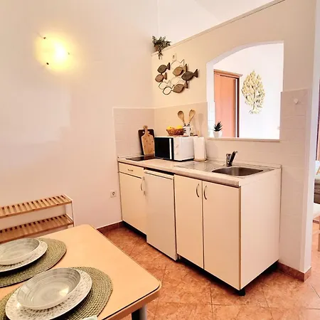 Apartmani Skoric Fanatic Primosten Exterior photo